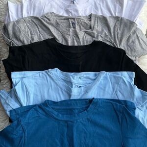 Set of Five T-Shirts in Various Colors boys size 7-8Y